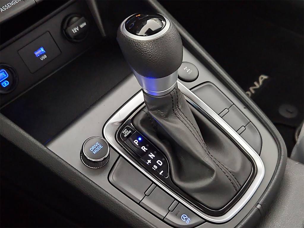 Thumbnail: 2022 Hyundai Kona - 16