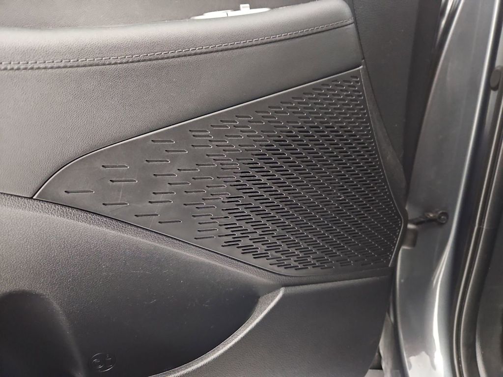 Thumbnail: 2023 Hyundai Palisade - 35