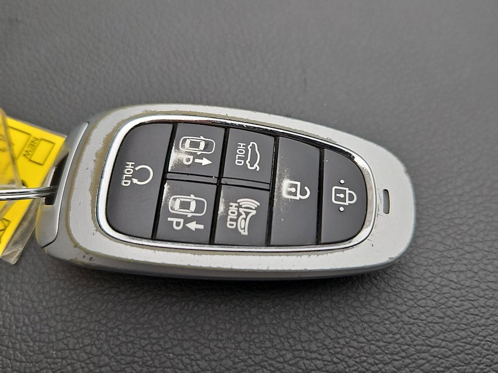 Thumbnail: 2022 Hyundai Sonata - 17