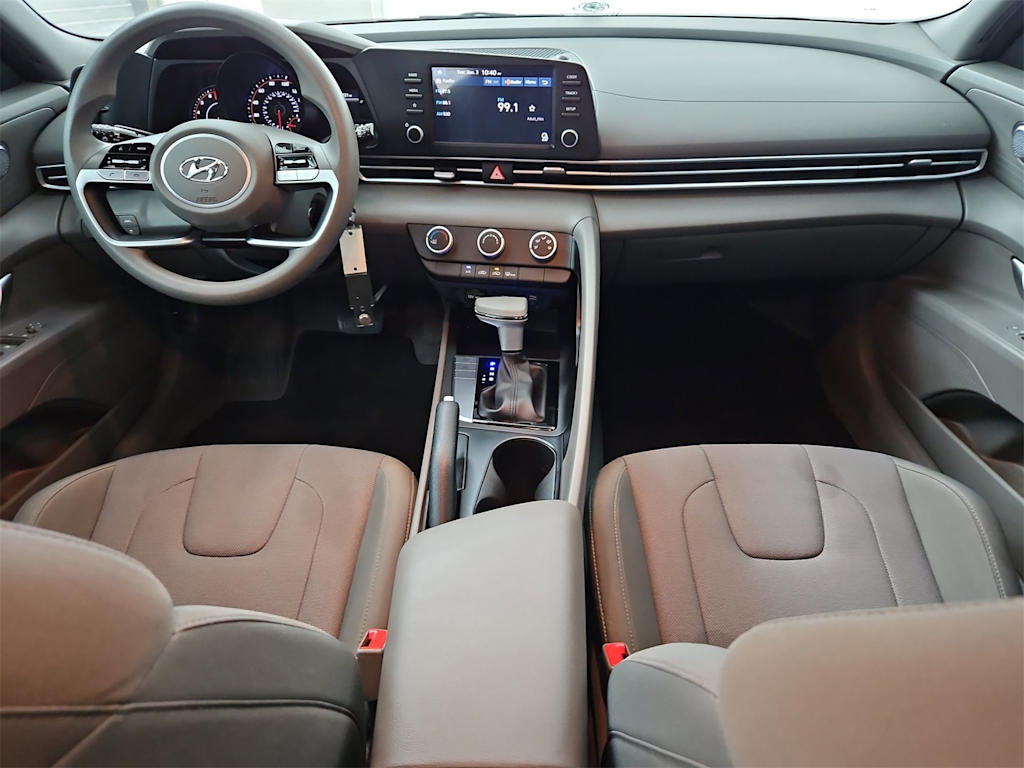 Thumbnail: 2023 Hyundai Elantra - 9