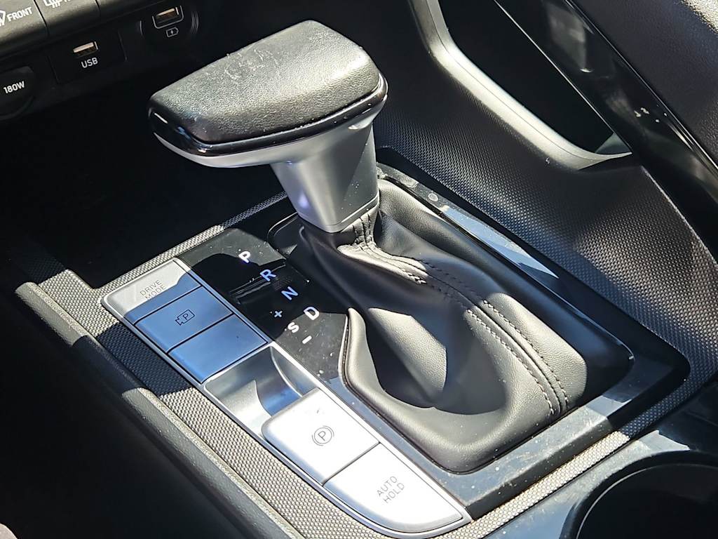 Thumbnail: 2023 Hyundai Elantra - 15