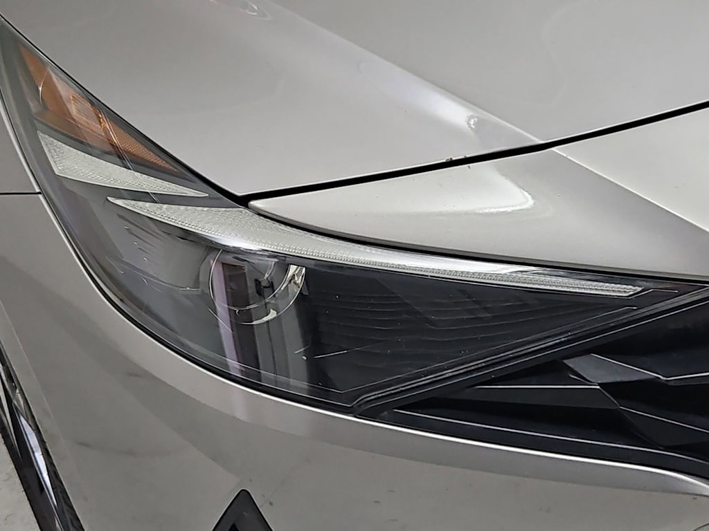 Thumbnail: 2023 Hyundai Elantra - 24