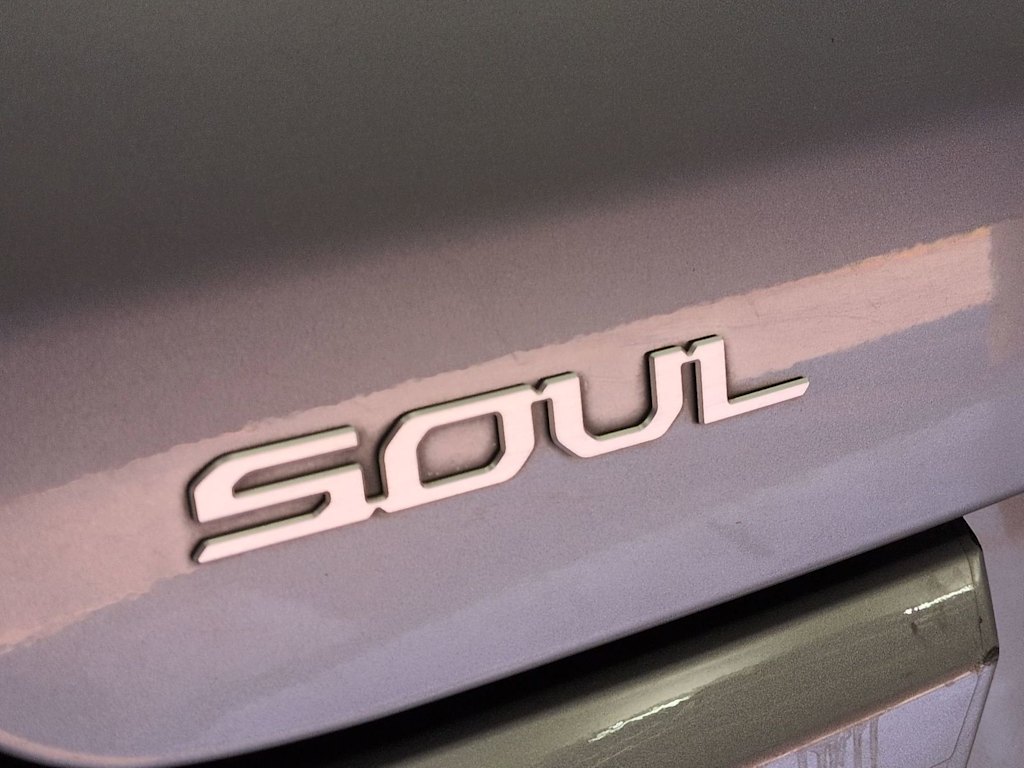 Thumbnail: 2023 Kia Soul - 21