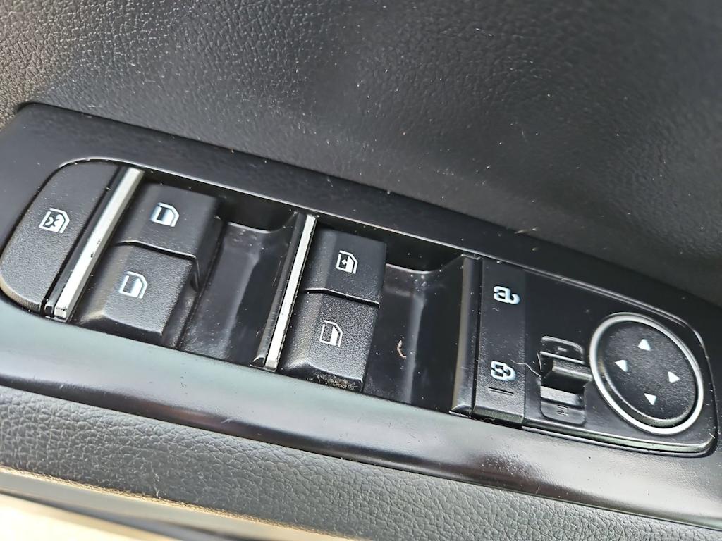 Thumbnail: 2020 Kia Soul - 17