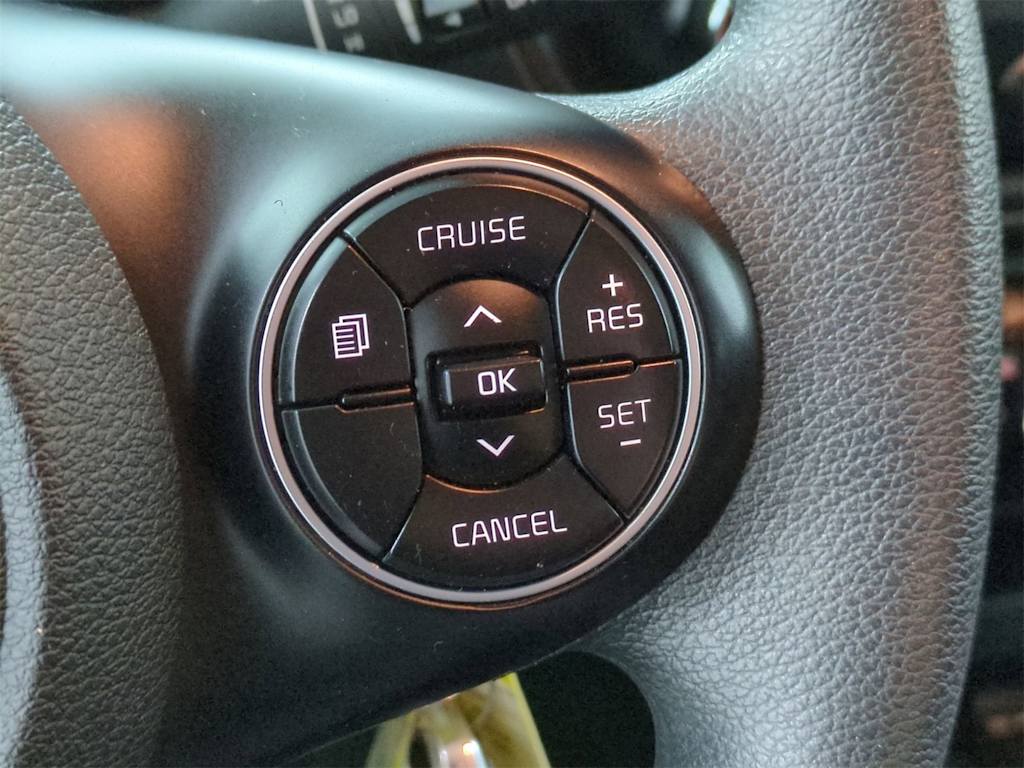 Thumbnail: 2021 Kia Soul - 30