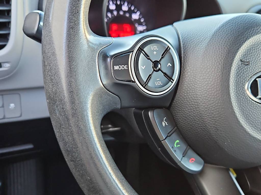 Thumbnail: 2016 Kia Soul - 29