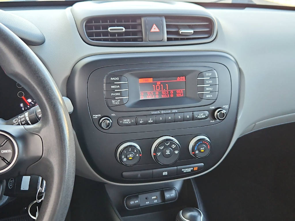 Thumbnail: 2016 Kia Soul - 15