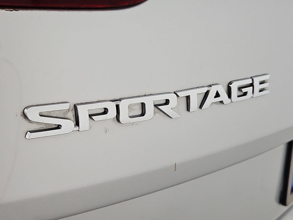 Thumbnail: 2017 Kia Sportage - 24