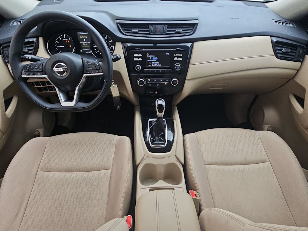 Thumbnail: 2017 Nissan Rogue - 10