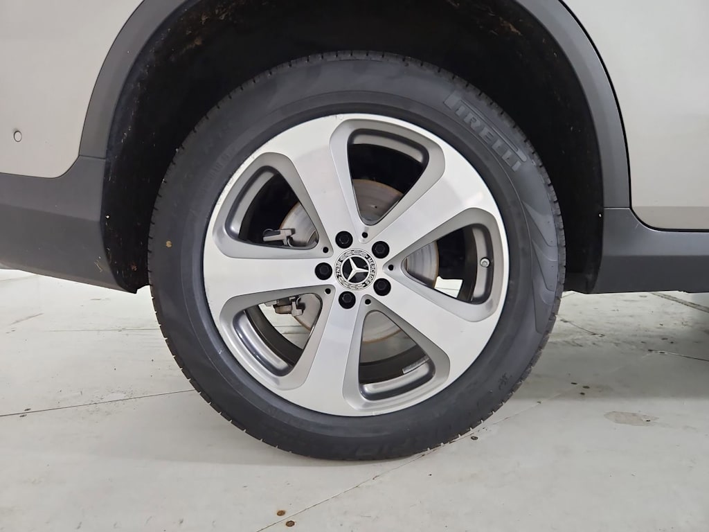 Thumbnail: 2022 Mercedes-Benz GLC - 8