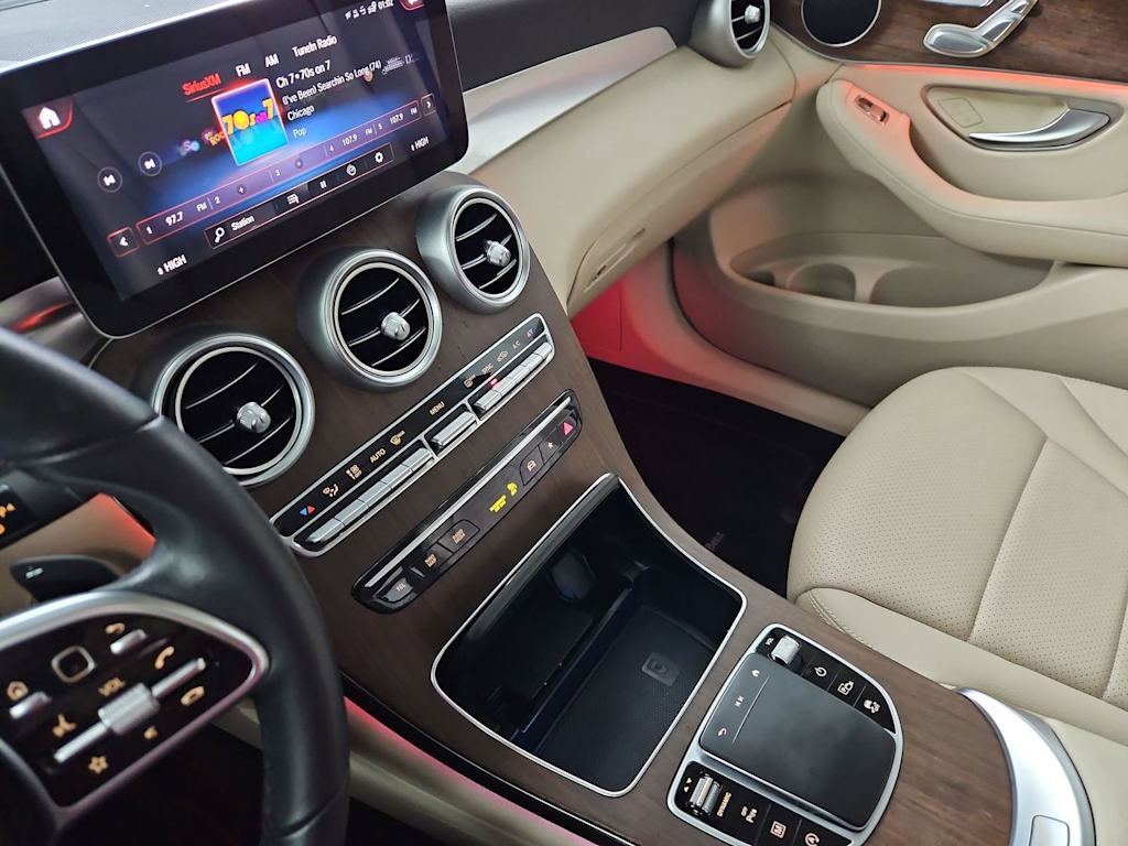 Thumbnail: 2022 Mercedes-Benz GLC - 34