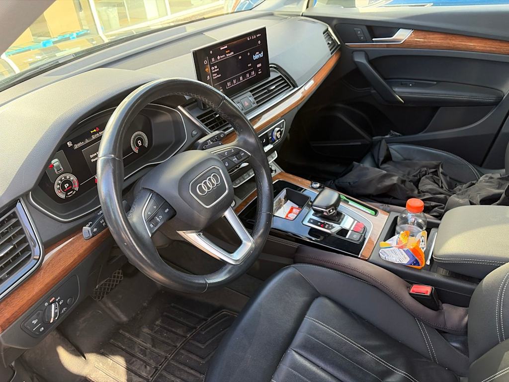 Thumbnail: 2021 Audi Q5 - 2
