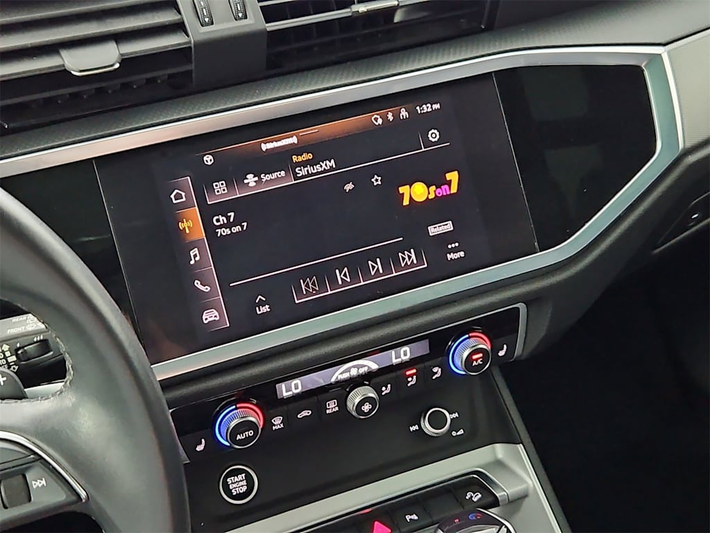 Thumbnail: 2022 Audi Q3 - 15