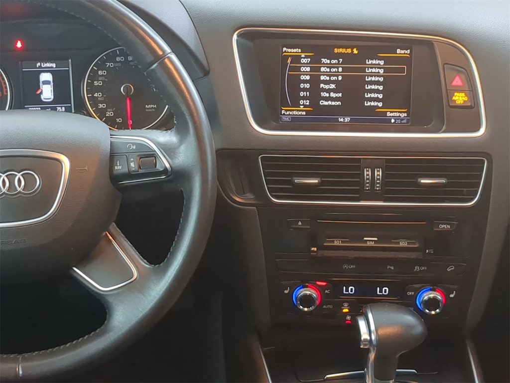 Thumbnail: 2014 Audi Q5 - 15