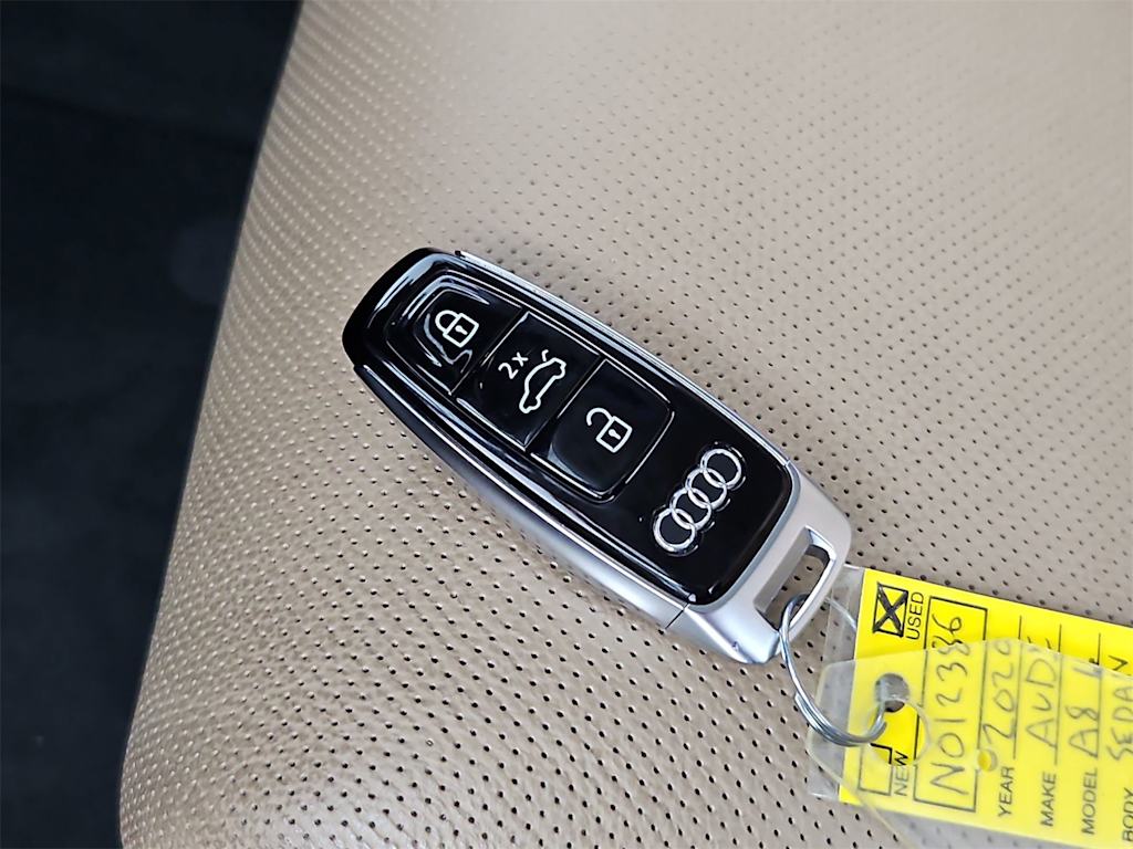 Thumbnail: 2020 Audi A8 - 19