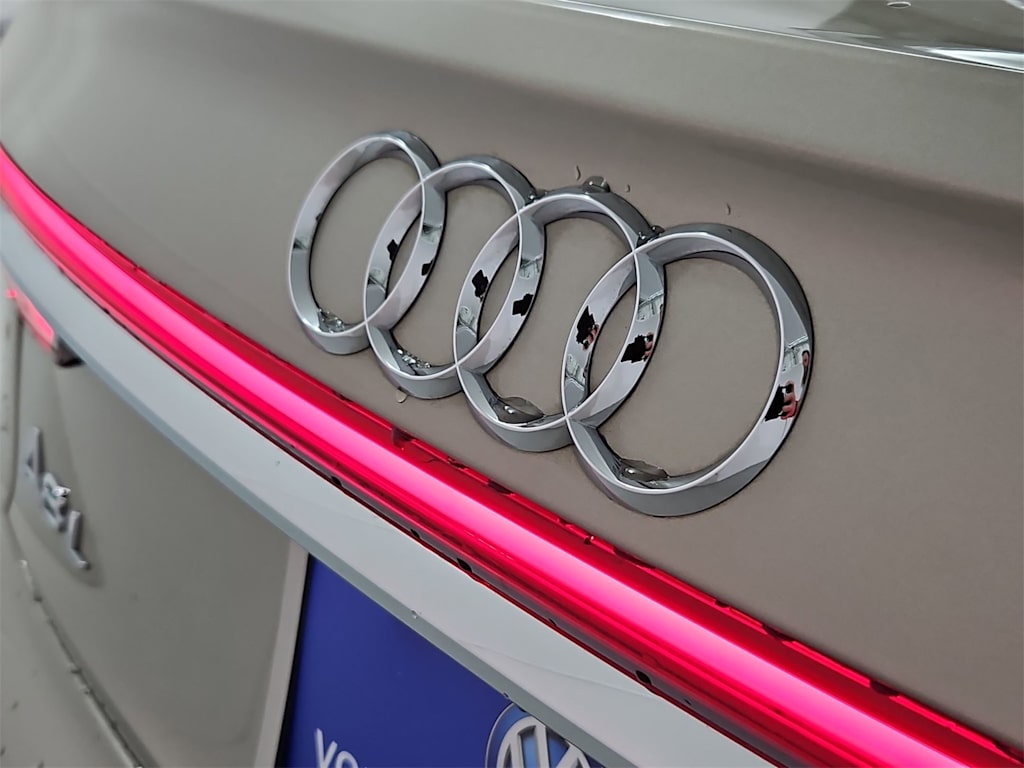 Thumbnail: 2020 Audi A8 - 7