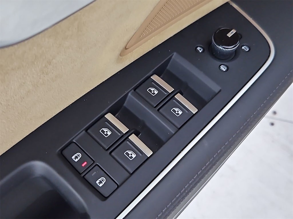 Thumbnail: 2020 Audi A8 - 26