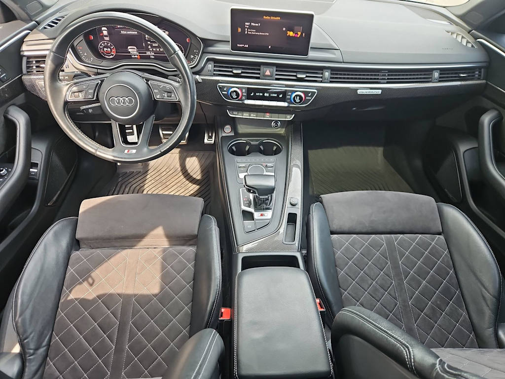 Thumbnail: 2018 Audi S4 - 10