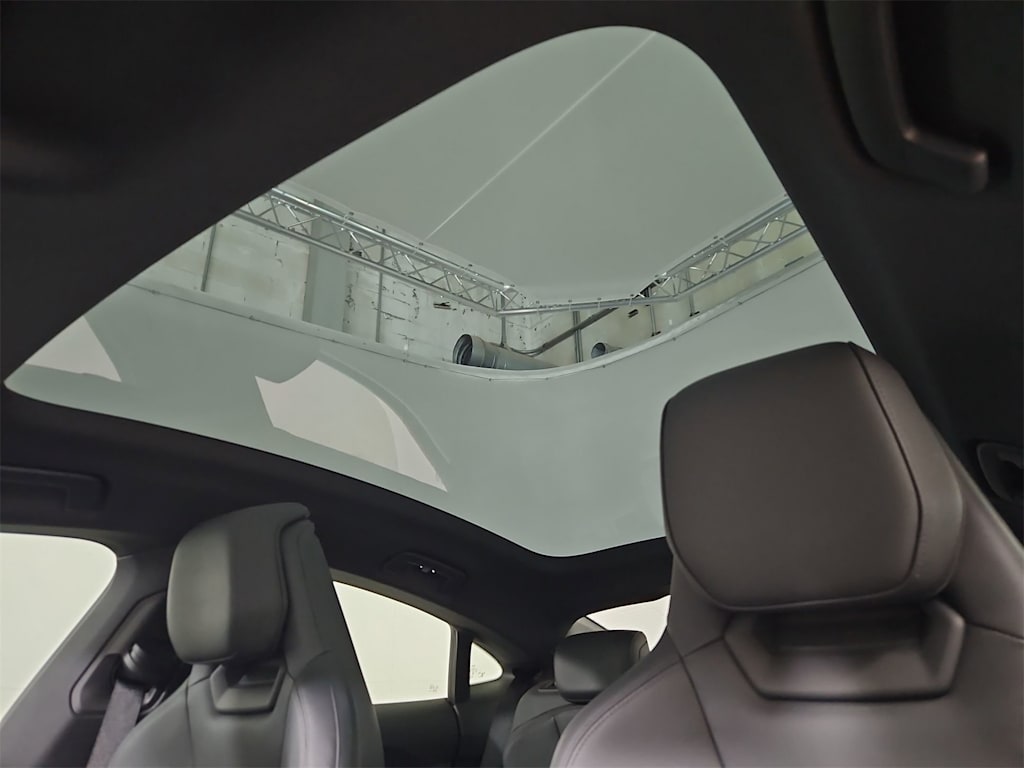 Thumbnail: 2023 Audi e-tron GT - 27