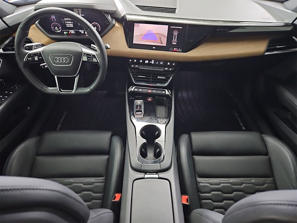 Thumbnail: 2023 Audi e-tron GT - 9