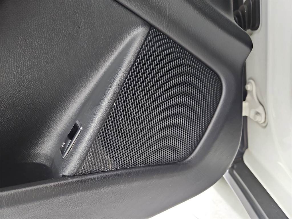 Thumbnail: 2018 Mercedes-Benz GLA - 35