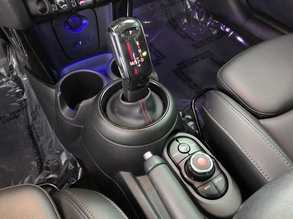 Thumbnail: 2020 MINI Cooper - 15