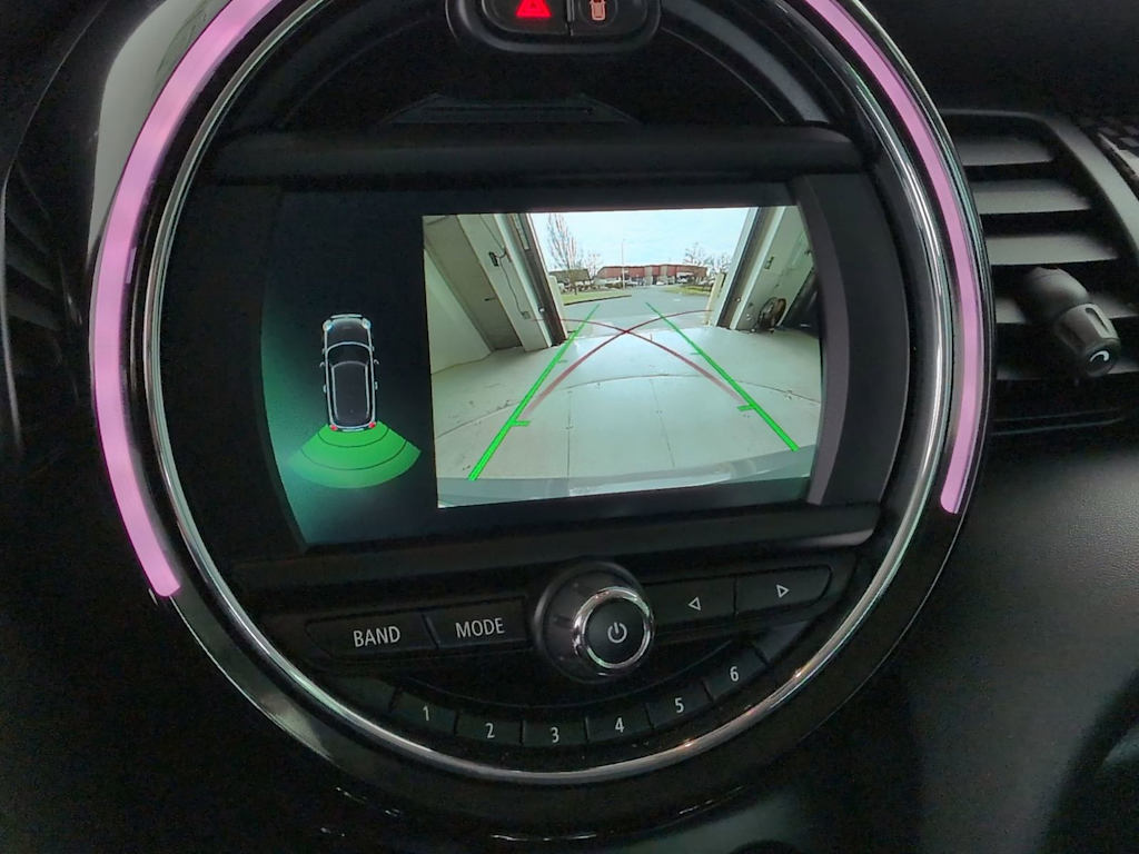 Thumbnail: 2020 MINI Cooper - 32