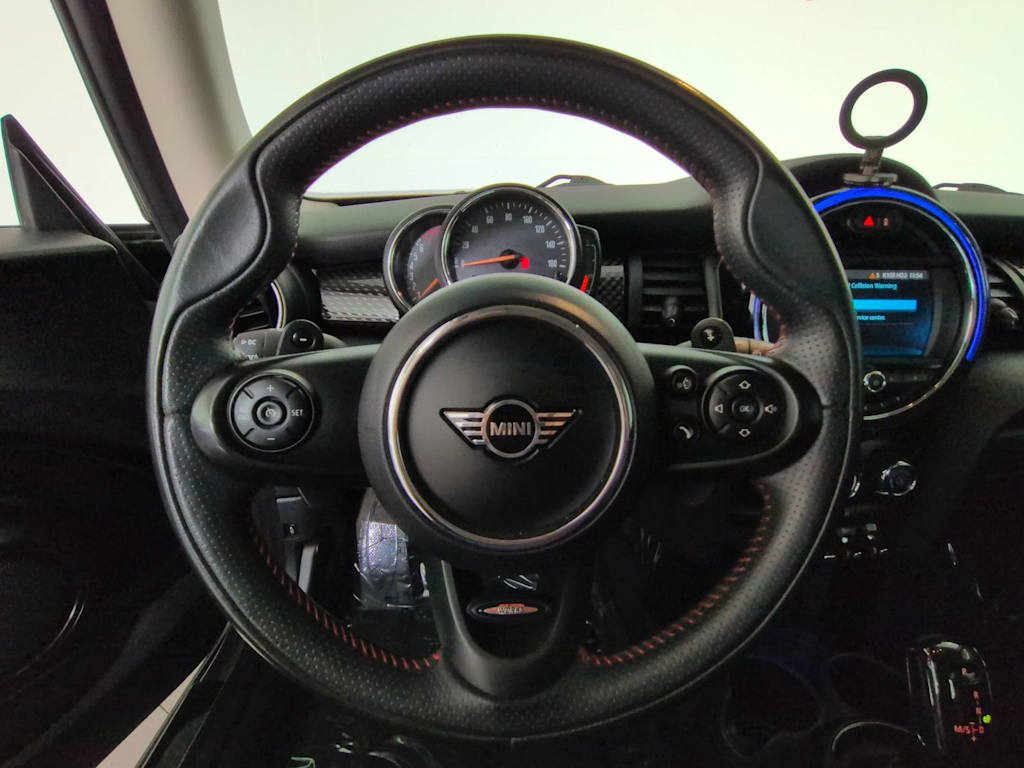 Thumbnail: 2020 MINI Cooper - 10