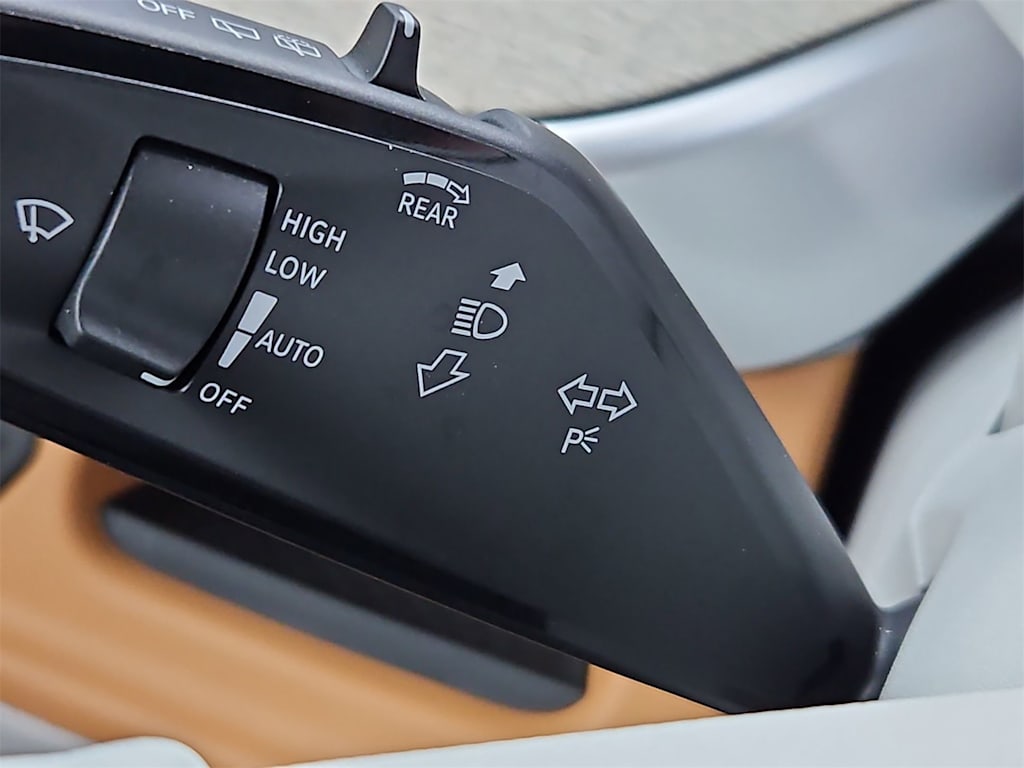 Thumbnail: 2025 Volkswagen ID.Buzz - 32