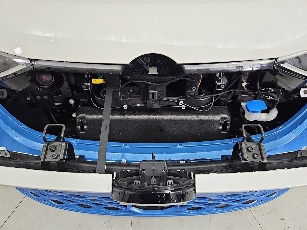 Thumbnail: 2025 Volkswagen ID.Buzz - 7