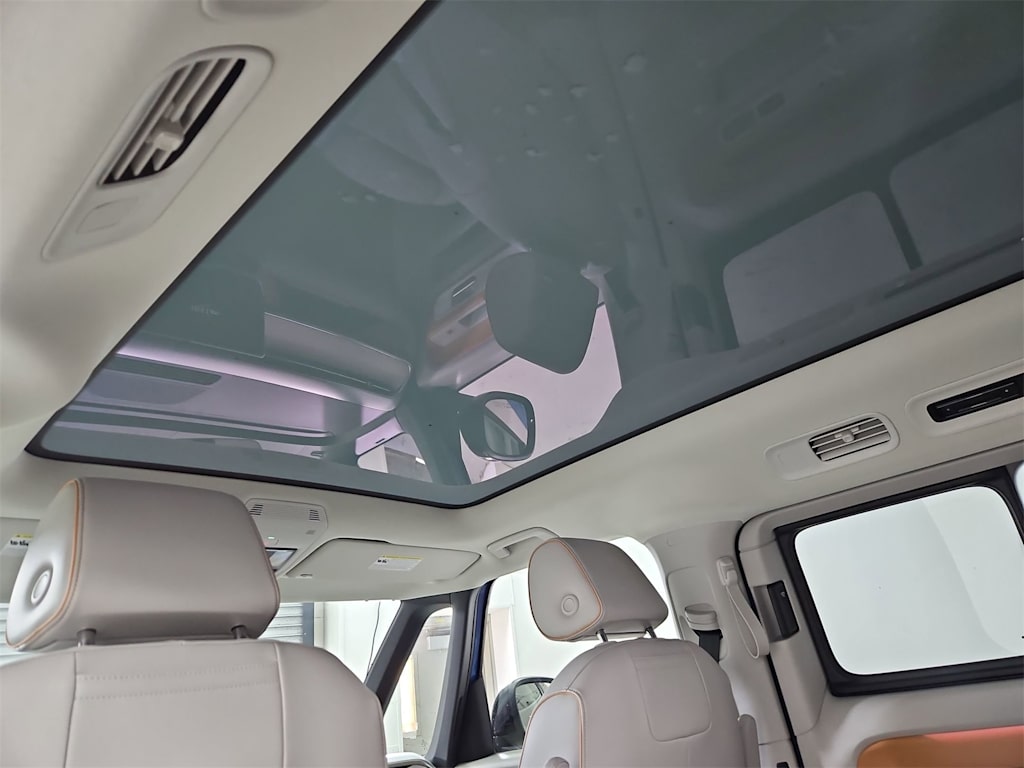 Thumbnail: 2025 Volkswagen ID.Buzz - 28