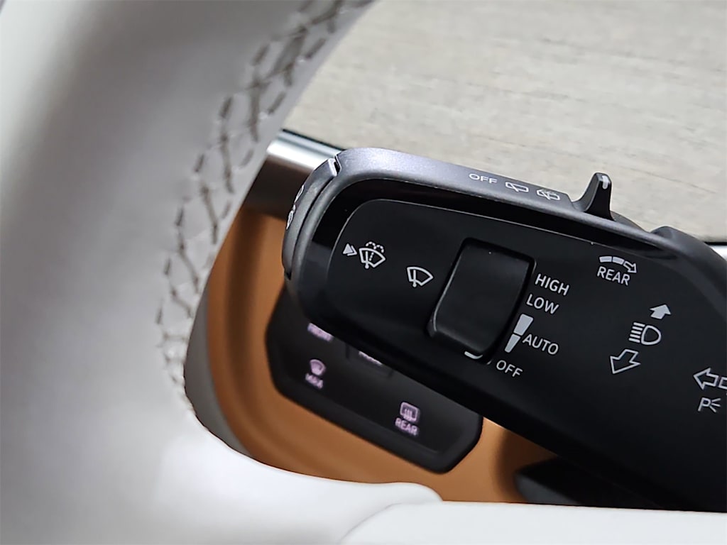 Thumbnail: 2025 Volkswagen ID.Buzz - 31