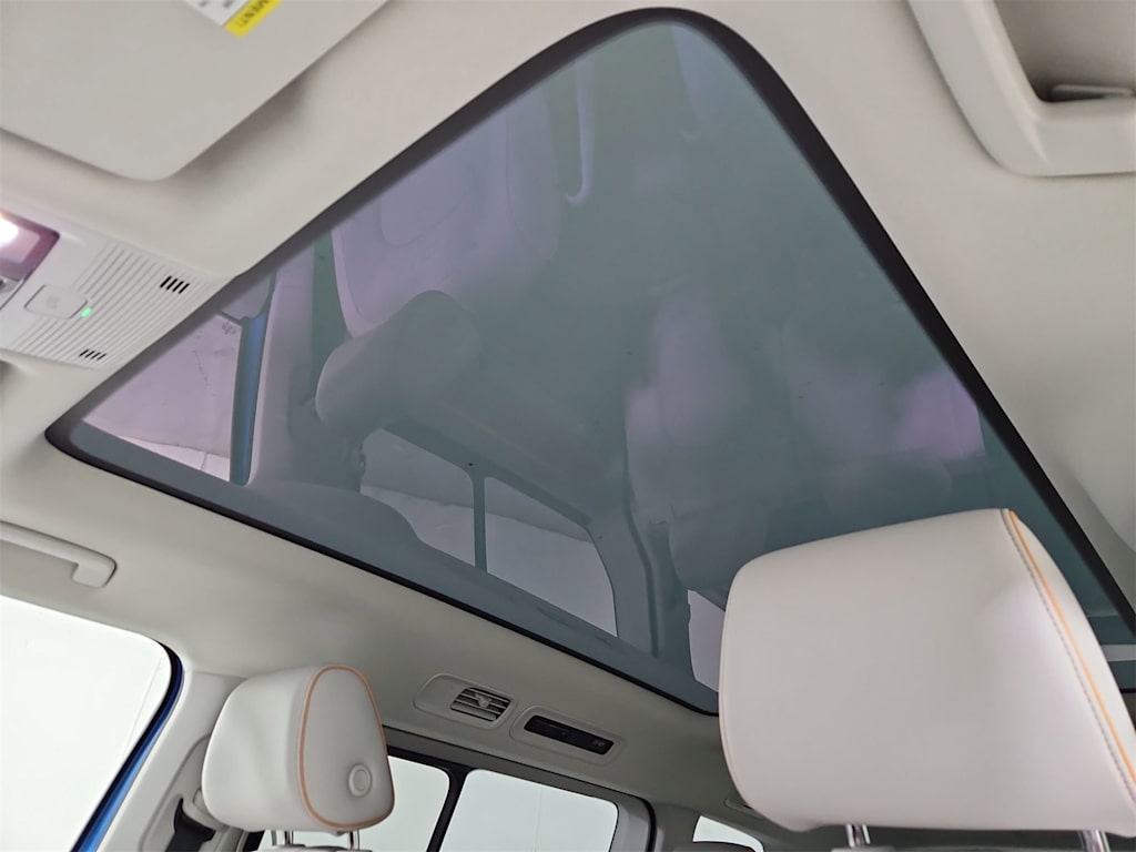 Thumbnail: 2025 Volkswagen ID.Buzz - 25