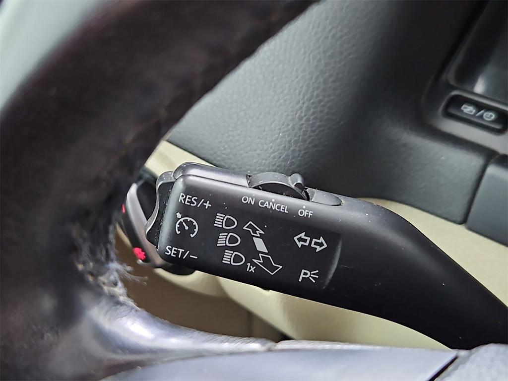 Thumbnail: 2017 Volkswagen Tiguan - 17