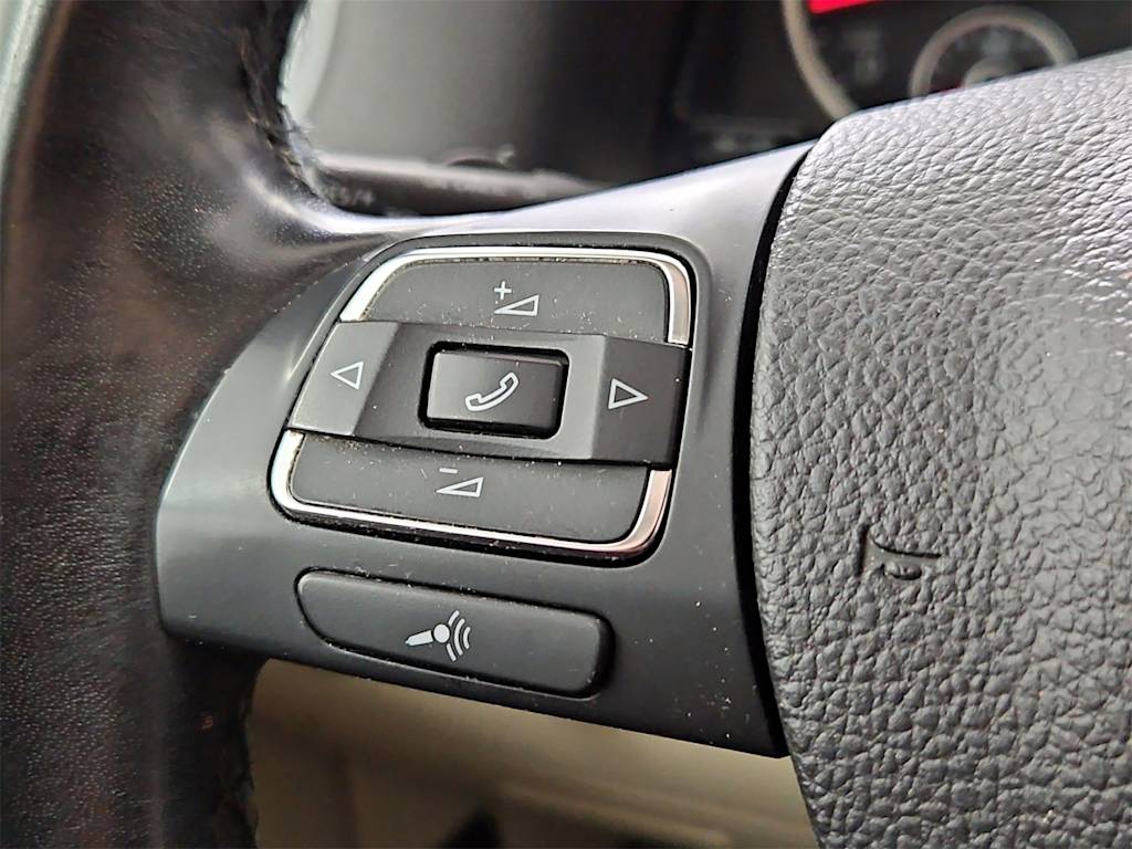 Thumbnail: 2017 Volkswagen Tiguan - 29