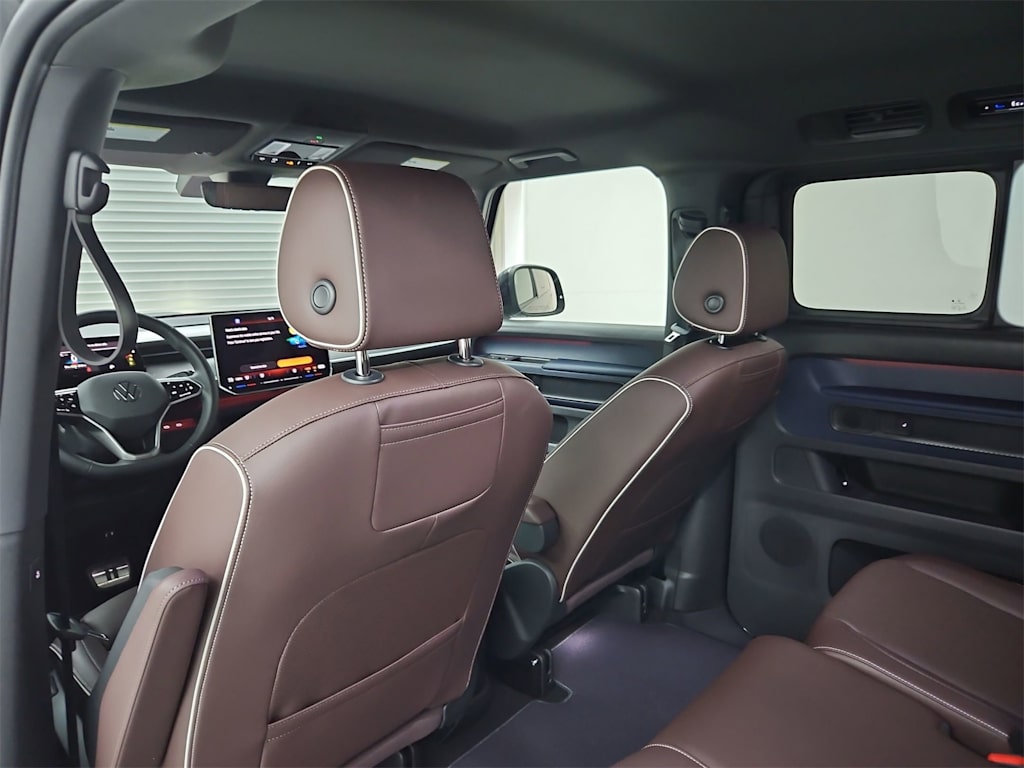 Thumbnail: 2025 Volkswagen ID.Buzz - 13