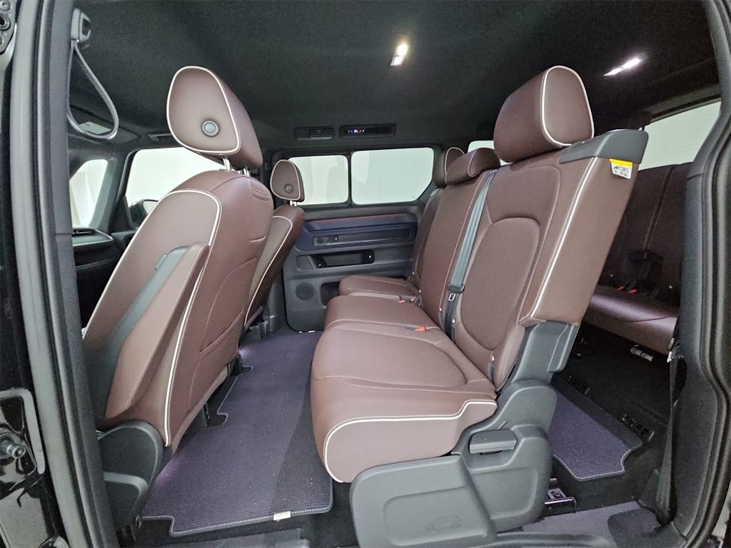 Thumbnail: 2025 Volkswagen ID.Buzz - 25