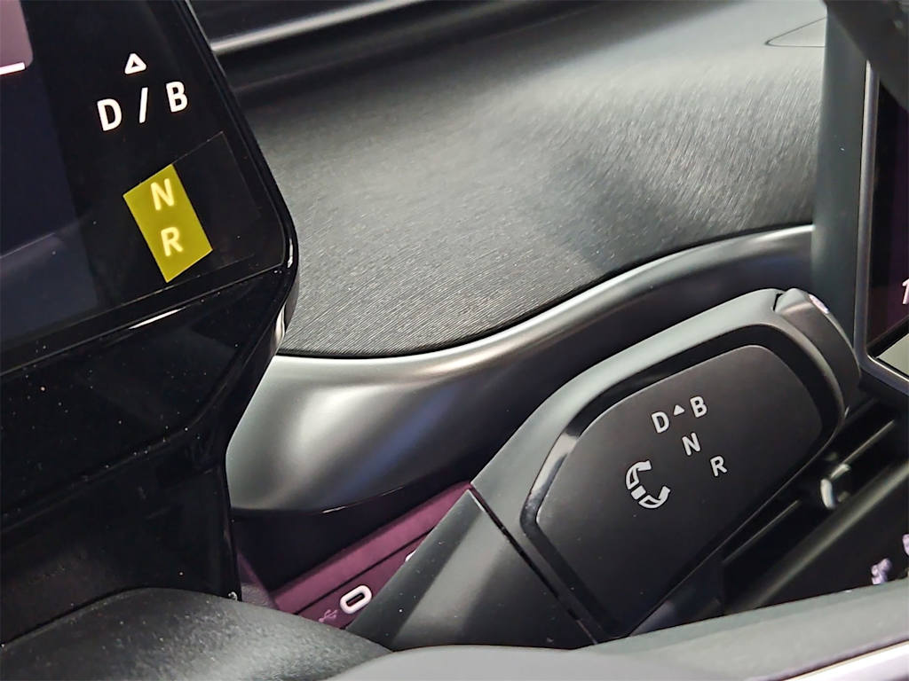 Thumbnail: 2025 Volkswagen ID.Buzz - 33