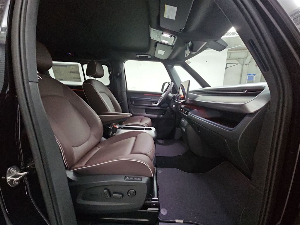 Thumbnail: 2025 Volkswagen ID.Buzz - 12