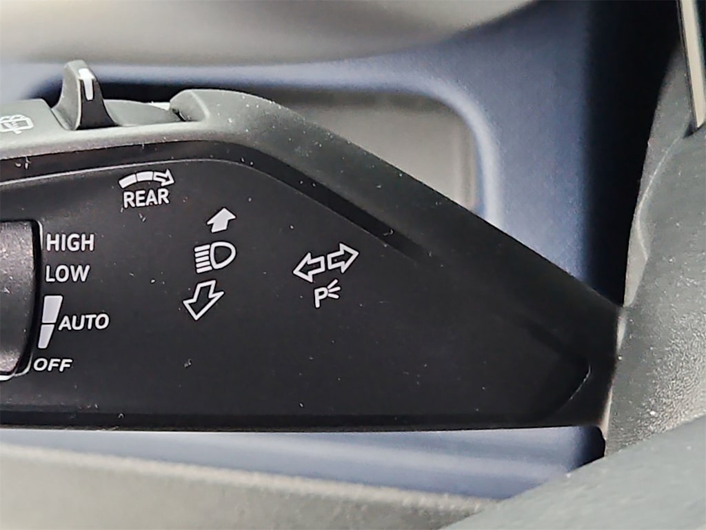 Thumbnail: 2025 Volkswagen ID.Buzz - 16