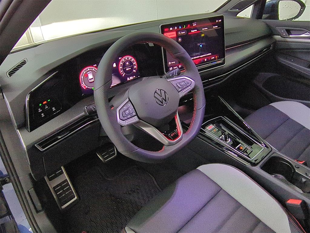 Thumbnail: 2025 Volkswagen Golf - 2