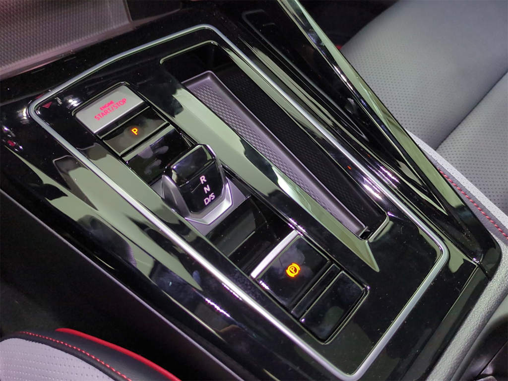 Thumbnail: 2025 Volkswagen Golf - 16