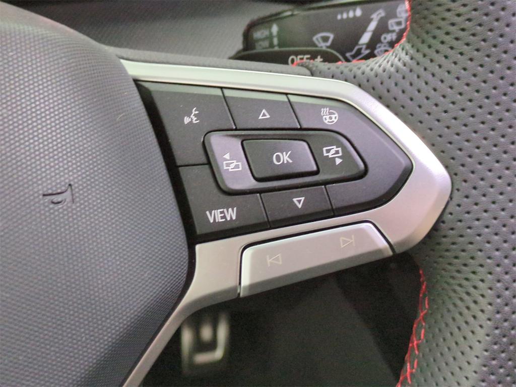 Thumbnail: 2025 Volkswagen Golf - 30