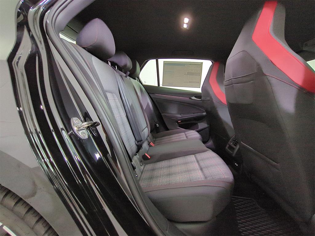 Thumbnail: 2025 Volkswagen Golf - 28