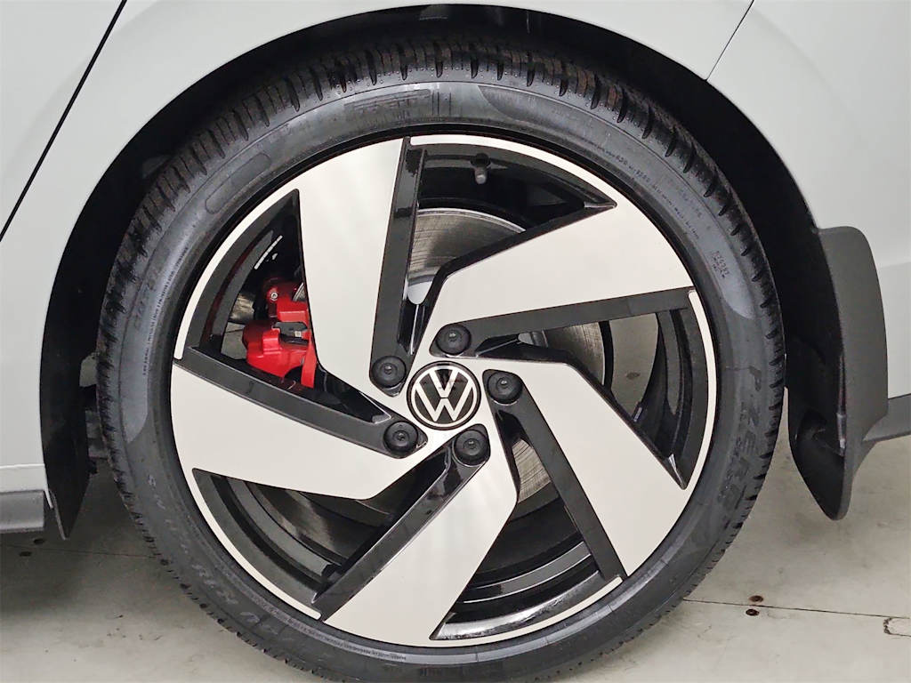 Thumbnail: 2025 Volkswagen Golf - 8