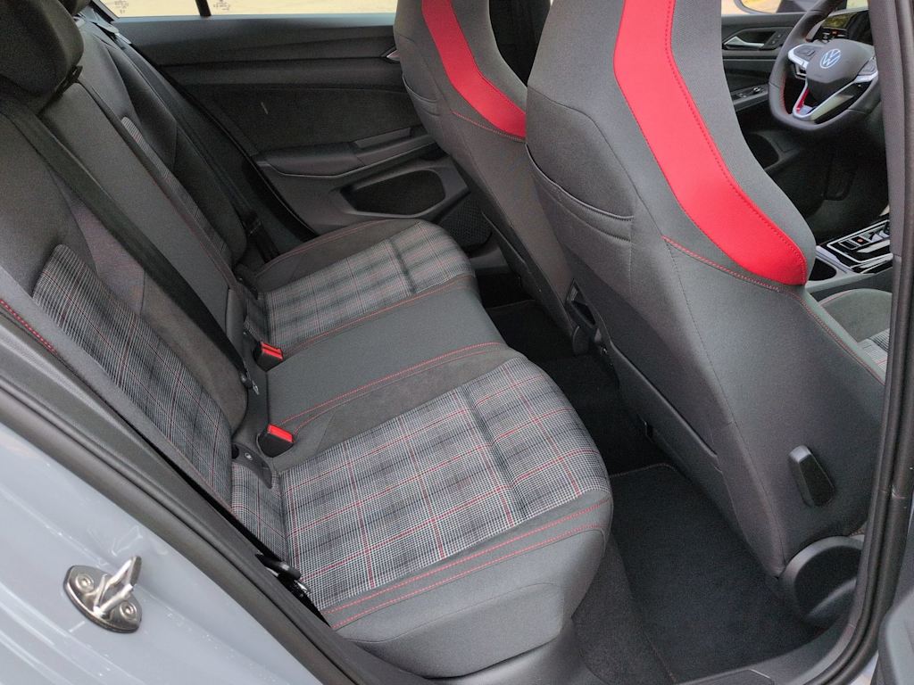 Thumbnail: 2026 Volkswagen Golf - 27