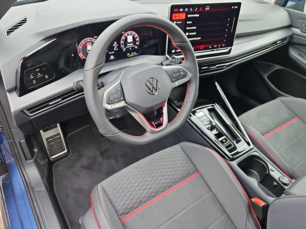 Thumbnail: 2026 Volkswagen Golf - 2