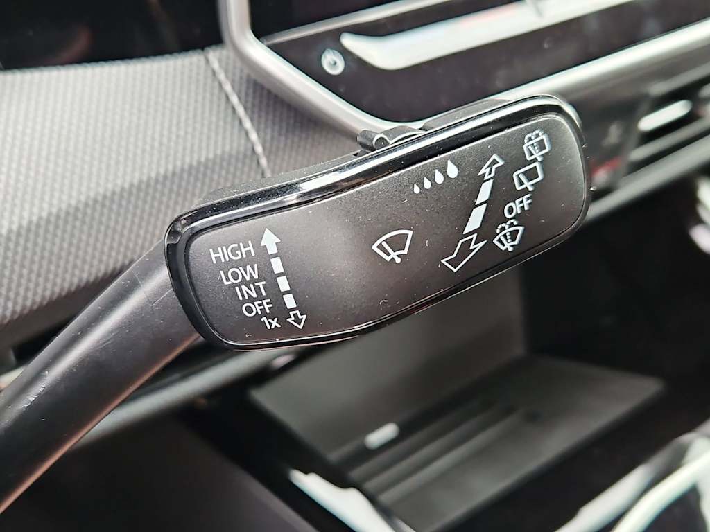Thumbnail: 2026 Volkswagen Golf - 30