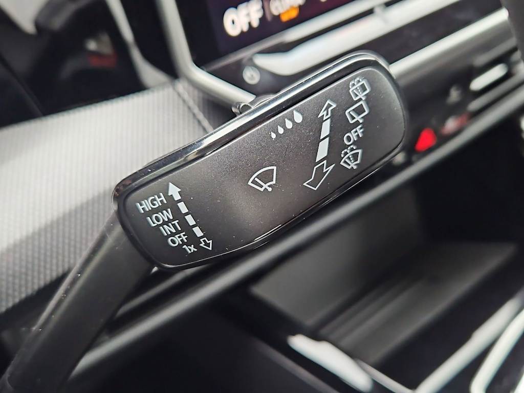 Thumbnail: 2026 Volkswagen Golf - 31