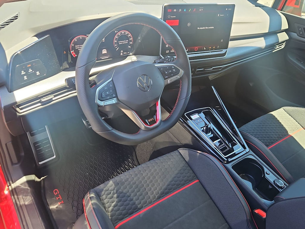 Thumbnail: 2026 Volkswagen Golf - 2